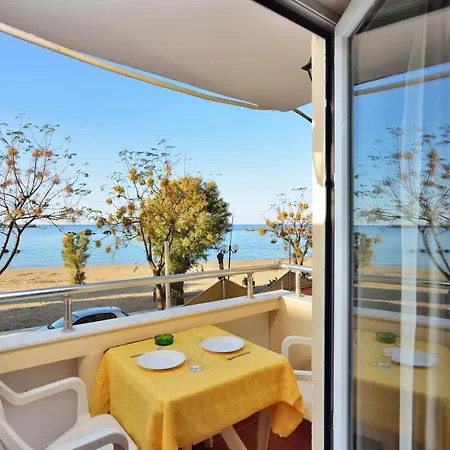 Katerina For Rent Apart Otel