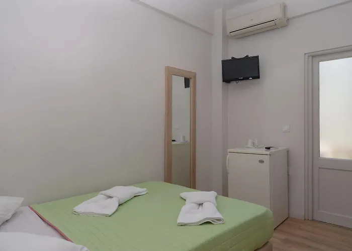 Katerina For Rent Aparthotel Chania (Crete)